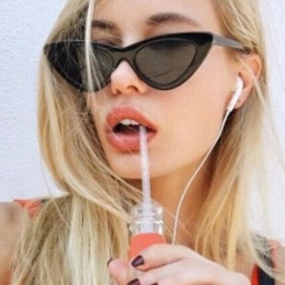 unbranded Accessories - Sunglasses, NWOT